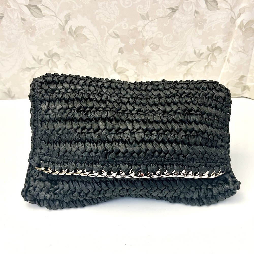 H&M BLACK WOVEN CLUTCH PURSE
